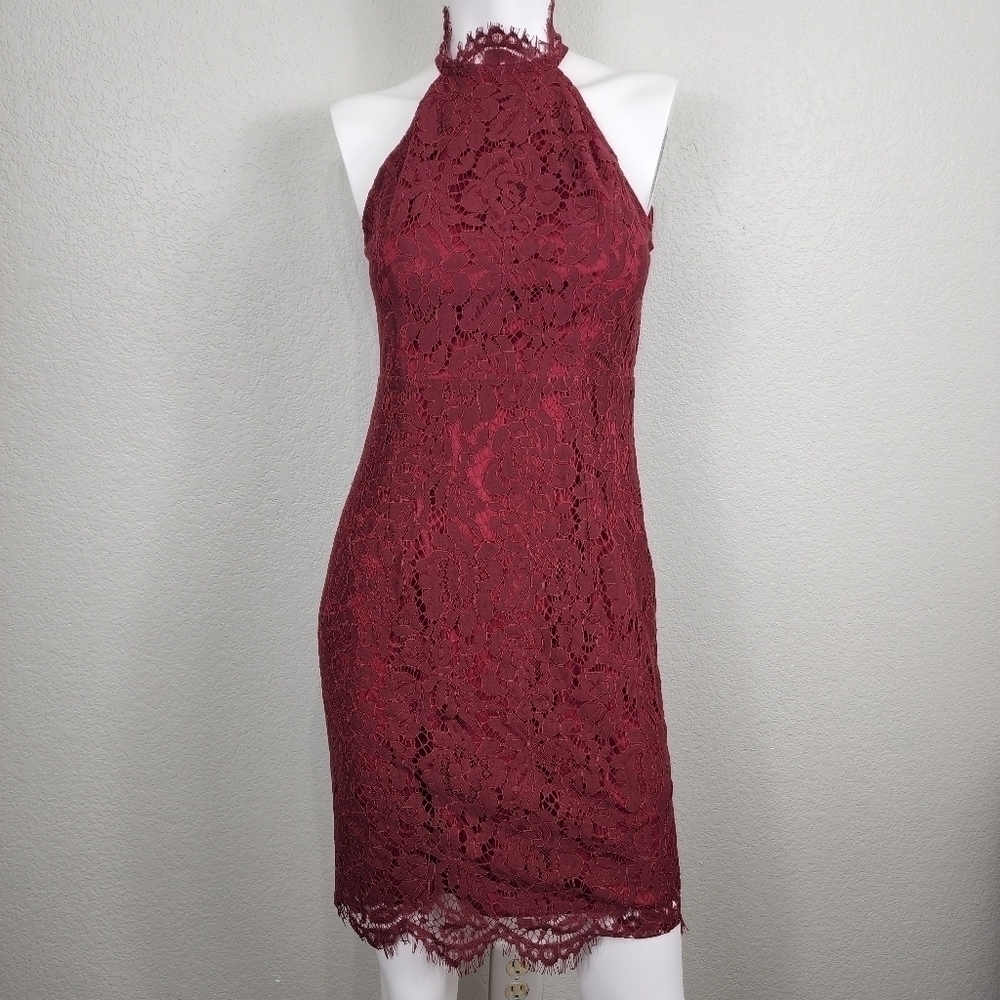 NWT Zalalus  Vampire Burgandy Lace High Neck Key Hole Back Size 6